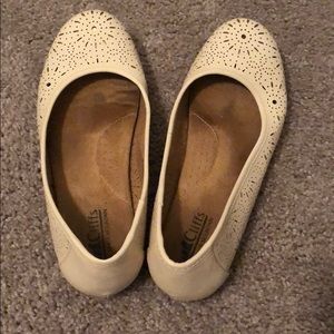 Gently used tan flats